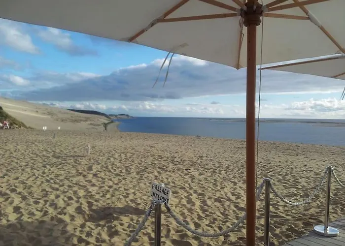 Holiday home Maison Vue Sur Le Bassin, Proche Du Centre *
